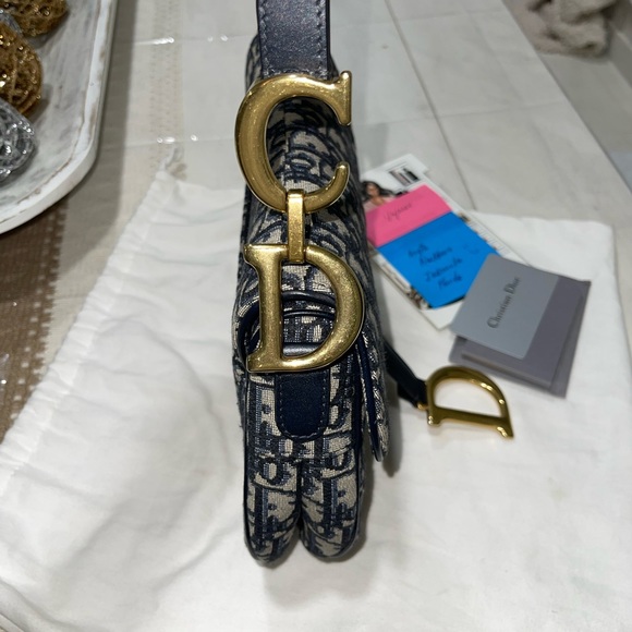 💙🤍Iconic Dior saddle bag-Regular size. - Picture 10 of 13